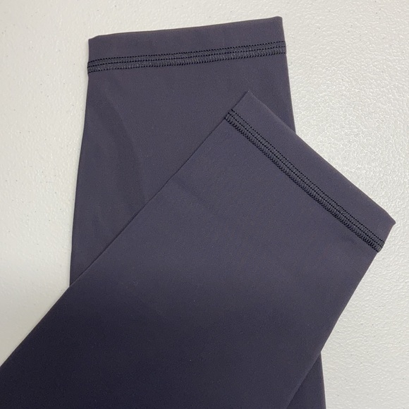 Lululemon Power Thru 25” Abrasion-resistant fabric Black 4 - Picture 15 of 15